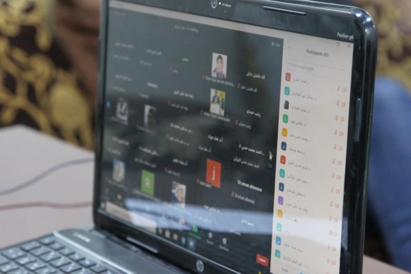 تنظيمُ ندوةٍ بعنوان (النصوص الغيبيّة في القرآن الكريم وتوظيفها التاريخيّ في عصر الرسالة)