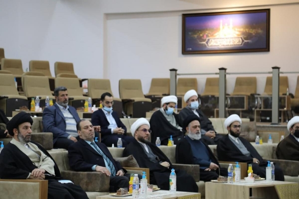 تكريمُ أساتذة دورة الكلام والفكر المُعاصِر