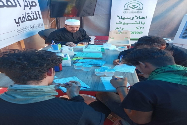 مركز ملتقى القمر الثقافي يفتتح محطّتين فكريّتين في كربلاء المقدّسة للعناية بالزائرين