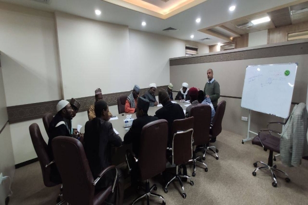 مركز الدراسات الأفريقيّة يقدّم دورةً تطويريّةً في مجال الإعلام لطلبة العلوم الدينيّة الأفارقة