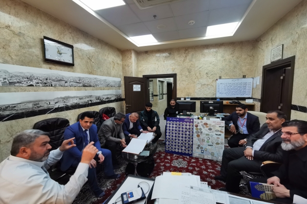 مركز تصوير المخطوطات وفهرستها يبحث سبُل التعاون المشترك مع الجامعة المستنصرية