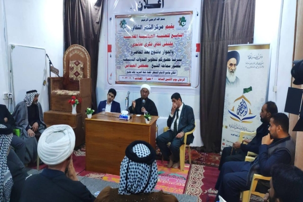 مركز ملتقى القمر الثقافي يقدّم محاضرتين ثقافيتين لثلّة شبابيّة في محافظة البصرة