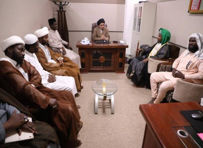 مركز الدراسات الأفريقيّة يبحث مع وفد مبلّغي دولة نيجيريا أهمّ البرامج الدينية والإنسانية في القارة السمراء