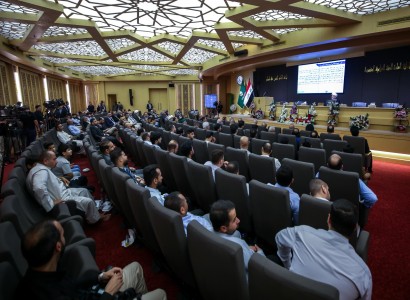 أبرز ما تناولته الجلسة الأولى من مهرجان فتوى الدفاع المقدّسة السابع