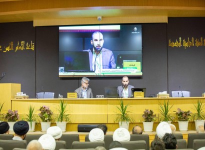 باحث يتناول التعانق الدلالي في مناجاة المتفرقين للإمام السجاد (عليه السلام)