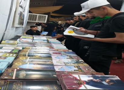 إقبال واسع على نشرتي الكفيل والخميس في خيمة نافذ البصيرة الفكريّة