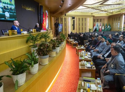 بحث علمي يستعرض موقف النبي محمد (صلى الله عليه وآله) من أديان الجزيرة العربية