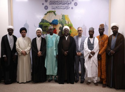 قسم الشؤون الفكرية والثقافية يطلع وفدًا نيجيريًا على أعماله وبرامجه في القارة السمراء