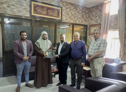 مركز الدراسات الإفريقيّة يرفد المكتبة المركزيّة في الجامعة المستنصريّة بعدد من إصداراته