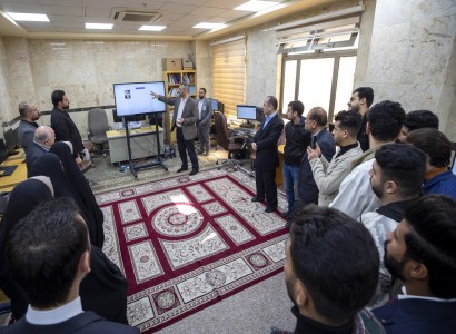 وفد أكاديميّ من الجامعة المستنصريّة يطّلع على نتاجات مراكز قسم الشؤون الفكريّة والثقافيّة