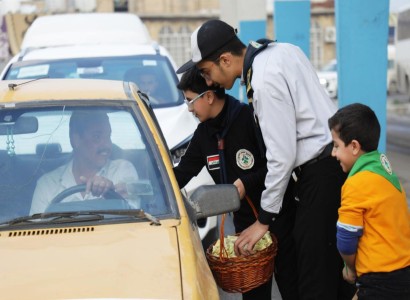 بتوزيع الحلوى والورد.. جمعيّة كشّافة الكفيل تحتفي بذكرى ولادة الأقمار المحمديّة