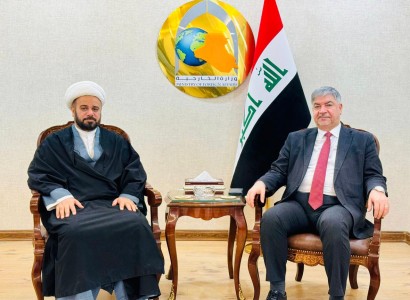 قسم الشؤون الفكريّة والثقافيّة يبحثُ تَعزيزَ الذاكرةِ العراقيَّةِ معَ وَزارة الخارجيَّةِ