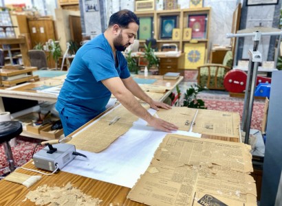ترميم صحف كربلائيّة قديمة.. جهود مركز الفضل تواجه تحديّات الزمن في العراق