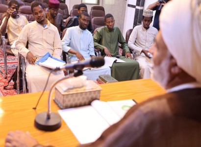 قسم الشؤون الفكرية يطلق دورة قرآنية لطلبة العلوم الدينية الأفارقة بالتعاون مع المجمع العلمي للقرآن الكريم