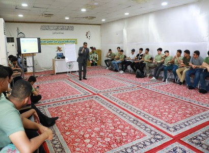 لتعزيز الثقة بالنفس وبناء الشخصيات القيادية... جمعية كشافة الكفيل تنظم دورة في فن الإلقاء والخطابة