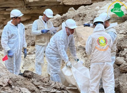 العتبة العبّاسيّة المقدّسة تُكرِّم فريق دائرة شؤون وحماية المقابر الجماعية