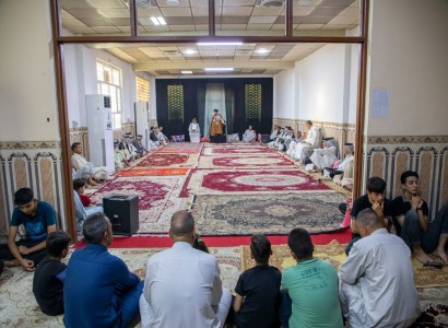 مجمع سيد الماء يقيم مجلس عزاء بذكرى استشهاد الإمام الحسن العسكري (عليه السلام)