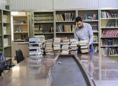 قسم الشؤون الفكرية يشرع بالأرشفة الرقمية لمصادر مكتبة كلية الآداب في جامعة بغداد