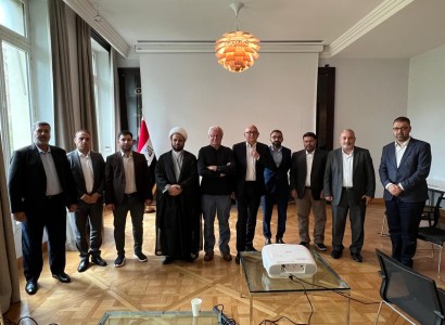 وفد العتبة العباسية يبحث مع السفير العراقيّ في فرنسا سبل التعاون الثقافي والإنساني