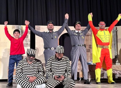 العتبة العباسية: مسرحية (سنان البطل الخارق) تشارك في مهرجان نيابوليس لمسرح الطفل بتونس
