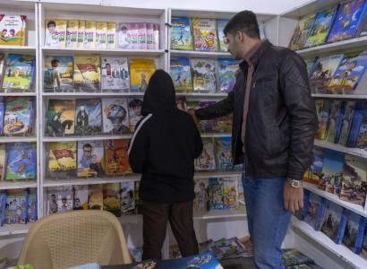 قسمُ الشؤونِ الفكريةِ يشاركُ بجناحٍ مخصّصٍ للأطفالِ في معرضِ كربلاءَ الدوليِّ للكتابِ بنسختِه الـ19