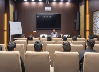 قسم الشؤون الفكرية ينظم ورشة عن فن التفاوض لوفد من محافظة البصرة