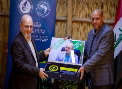 تقديرًا لعطائه... جمعيَّة العميد تنظِّم حفلا تكريميّاً رسميّاً للدكتور رياض طارق العميدي