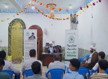 ملتقى القمر الثقافي يقيم ندوة ثقافية بمناسبة ولادة النبي الأكرم والإمام الصادق (صلوات الله عليهما) في ذي قار